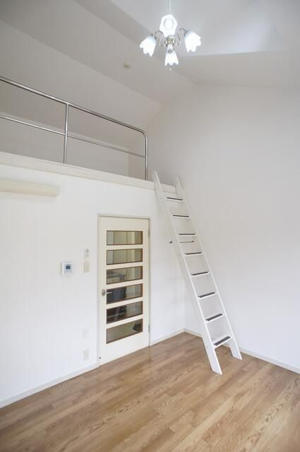 ジュネパレス船橋第１０の居間・リビング