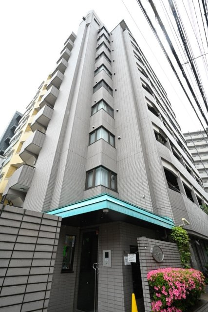 三軒茶屋リリエンハイムの外観|おしゃれな外観です