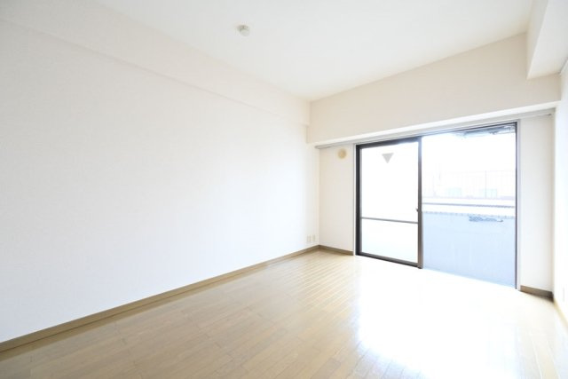 三軒茶屋リリエンハイムの洋室|洋室です