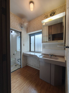 【独立洗面台】 | 大津市清風町23-8　中古戸建