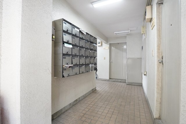 メゾン・ド・コンセールのエントランス|清潔なエントランスです