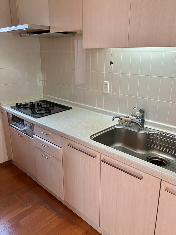 ラビ代々木上原のキッチン|きれいなキッチンです