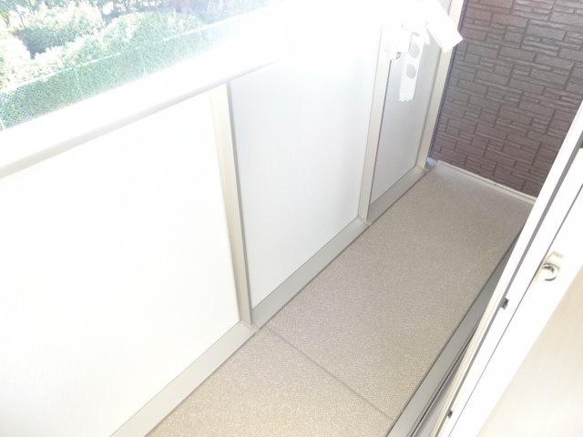 グランレイクコンゴウのバルコニー|同物件別部屋イメージ写真