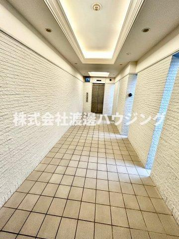 ルーヴェンブルン豊津のエントランス