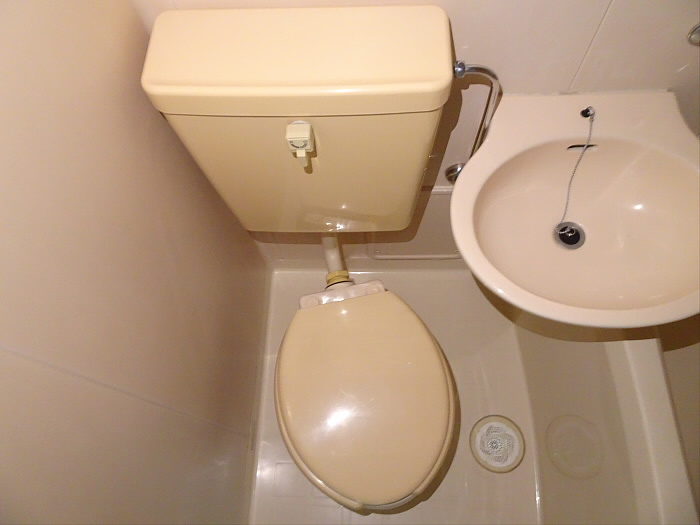 メゾンKのトイレ|トイレもきれいです