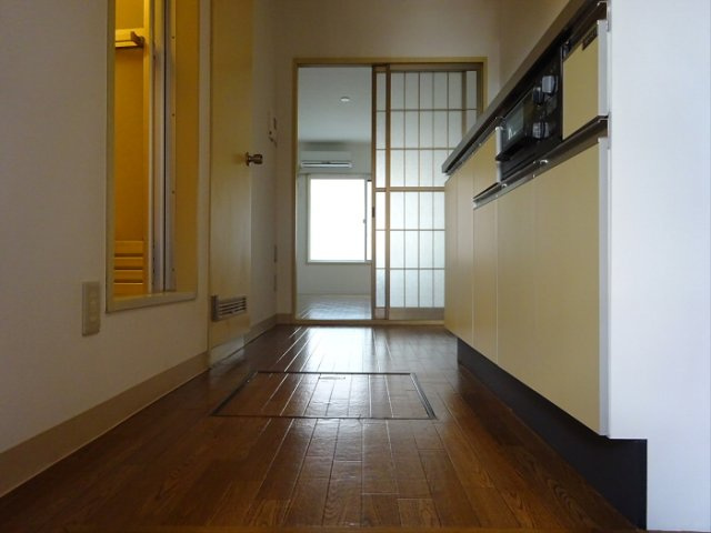 サザンハイム上原の居間・リビング|ゆったりとした居間です