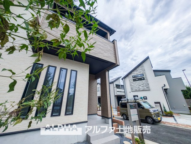 ~日野栄町　6区画１号棟~Residential Subdivisionの外観|【outward appearance】
◆外観◆外壁のサイディングは軽量化で高い耐震性を発揮、加えて外壁に付着した汚れを雨でクリーニング。防汚でお手入れいらずで大変重宝します。