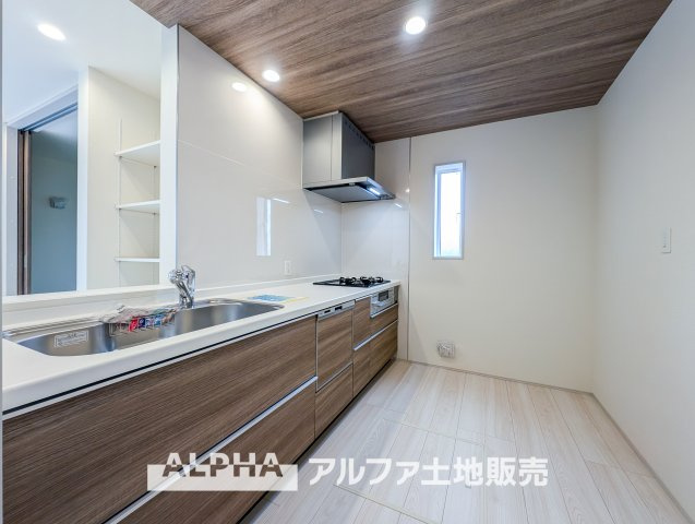 ~日野栄町　6区画１号棟~Residential Subdivisionのキッチン|【Kitchen】
◆キッチン◆美しく使いやすいキッチンは油汚れが簡単に拭き取れる素材で加工されており使いやすい仕様です。