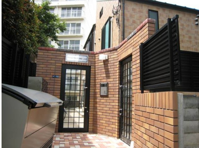 アーバンプレイス四谷三丁目