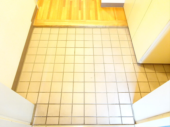 シャングリラ代々木の玄関