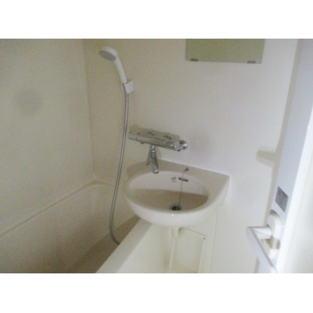 ルーブル学芸大学六番館の内装