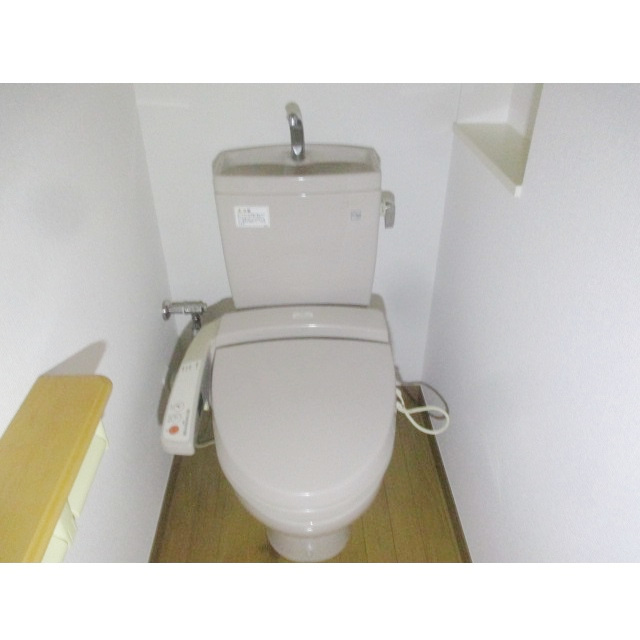 ルーブル学芸大学六番館の内装