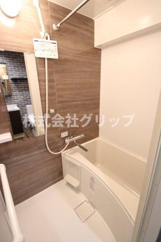 ナイスアーバン鶴見中央の浴室