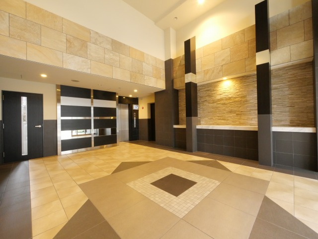 エステムコート難波Ⅳアトリのロビー