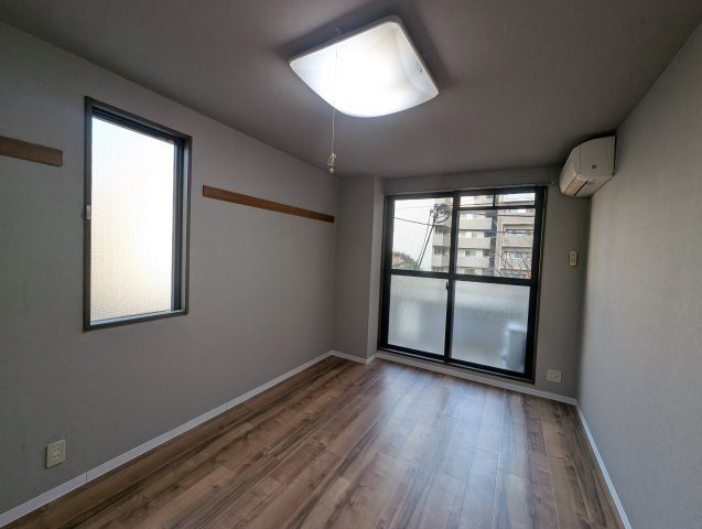 パークサイド西台の居間・リビング