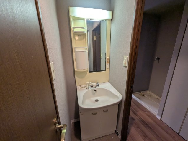パークサイド西台の独立洗面台