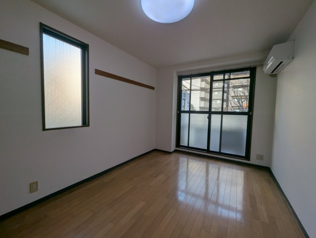 パークサイド西台の居間・リビング