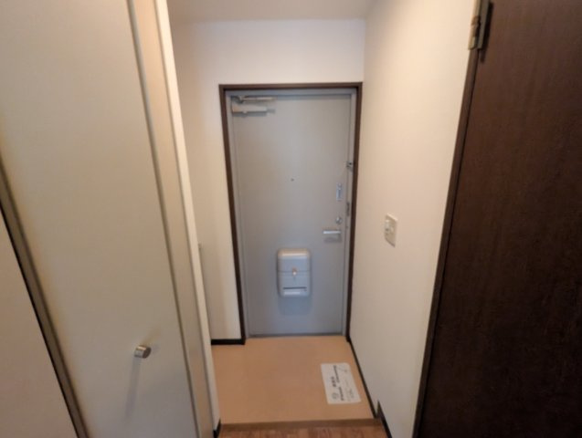 パークサイド西台の玄関