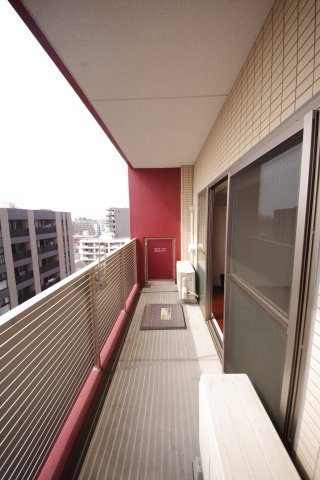 【バルコニー】