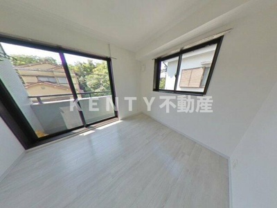 【居間・リビング】 | クレストコート西六郷 | 居間です