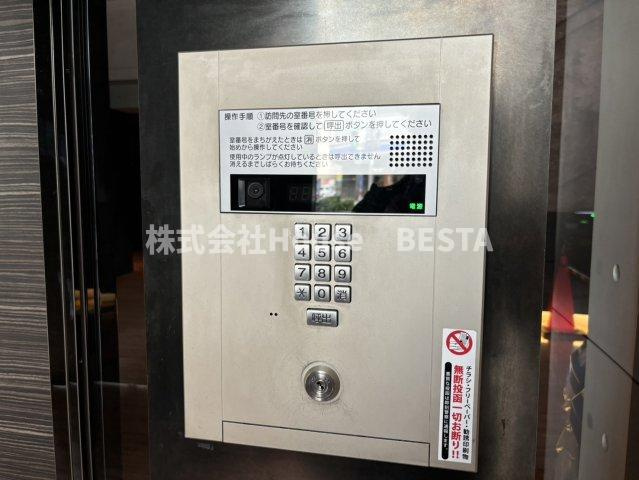 S-RESIDENCE神戸磯上通のエントランス