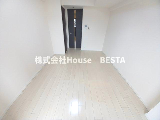 S-RESIDENCE神戸磯上通の洋室