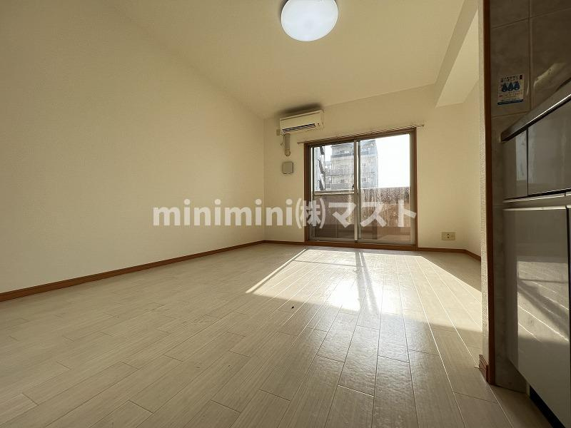 CITY  SPIRE難波ＷＥＳＴの居間・リビング