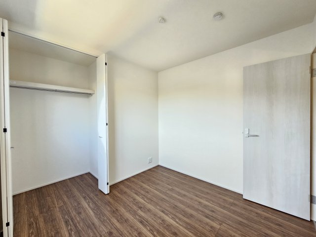 瑞浪市益見町の洋室