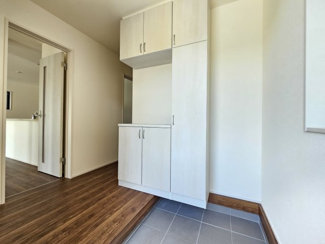 瑞浪市益見町の玄関