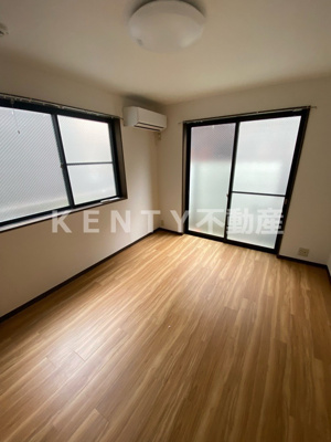 【居間・リビング】 | フォルティーネ | ゆったり過ごせる居間です