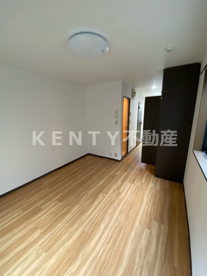 【居間・リビング】 | フォルティーネ | こちらのリビングで趣味の時間をお楽しみください