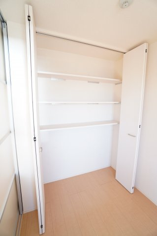 【収納】 | 第五スカイマンション | ※同物件・同タイプの写真です。