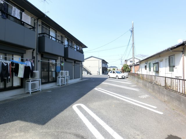 【駐車場】 | ドミールコスモス　B