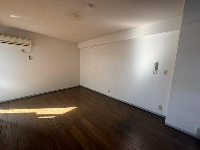 【居間・リビング】 | ビッグウッドビルド