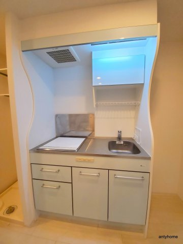 SERENiTE谷四　仲介手数料無料のキッチン