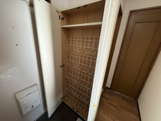 ハイツ・ジェルミの収納