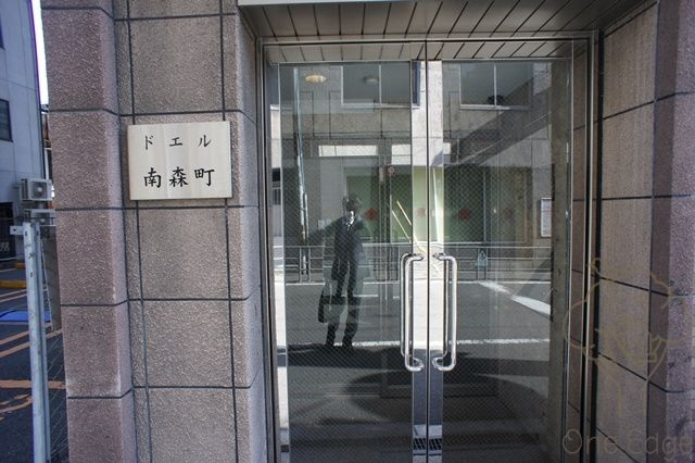 ドエル南森町のエントランス