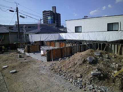 安芸郡府中町浜田本町の前面道路含む現地写真