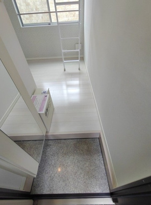 【玄関】 | Stage中野Ⅱ