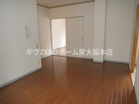 ビートル山本北の居間・リビング