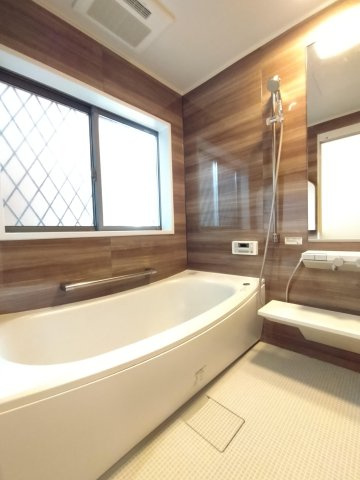 横須賀市望洋台戸建の浴室