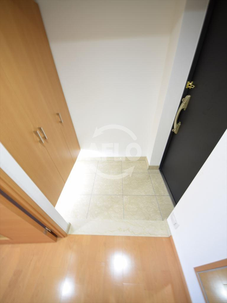 リーガル南堀江　堀江小学校区の玄関|リーガル南堀江　玄関