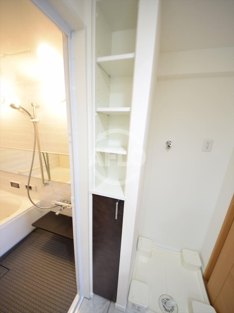 リーガル南堀江　堀江小学校区の洗面所|リーガル南堀江　リネン庫