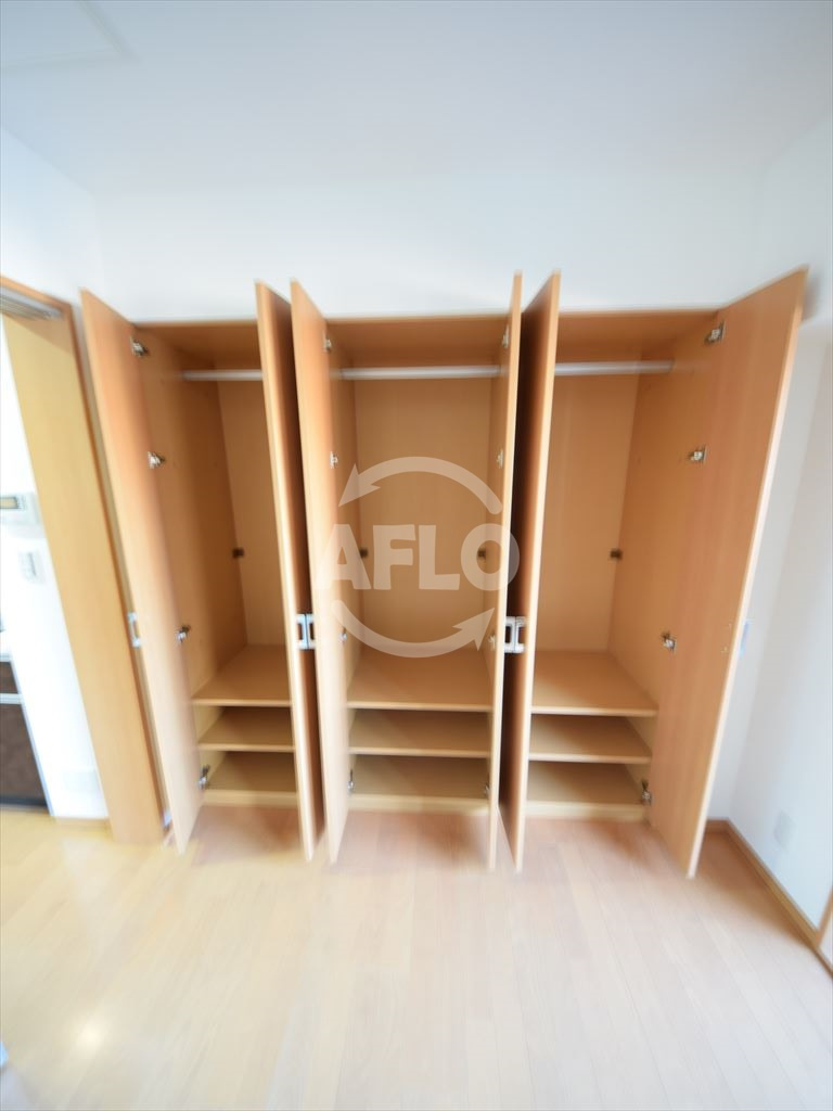 リーガル南堀江　堀江小学校区の収納|リーガル南堀江　収納