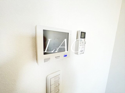 【セキュリティ】 | TEN-NOM HOUSE DELUXE | モニター付インターホンです。