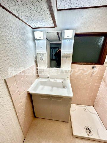 善根寺町6丁目一戸建の洗面所