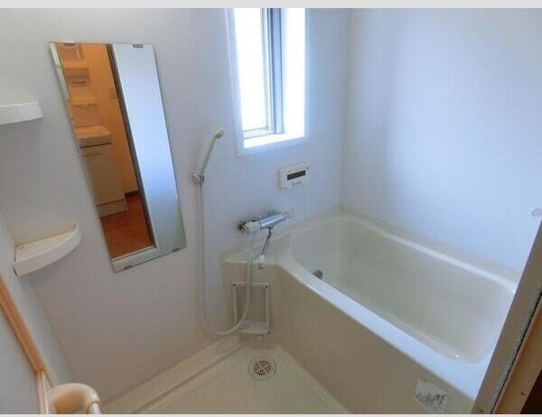 サンコーポタシロの浴室