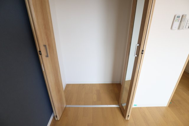 クレアール堺町ＩＩの収納