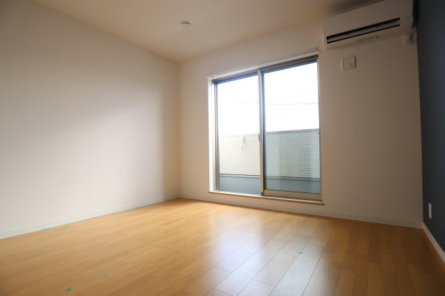 クレアール堺町ＩＩの居間・リビング