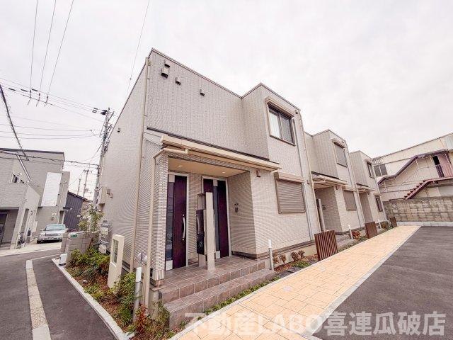 コンピメント リバーの外観